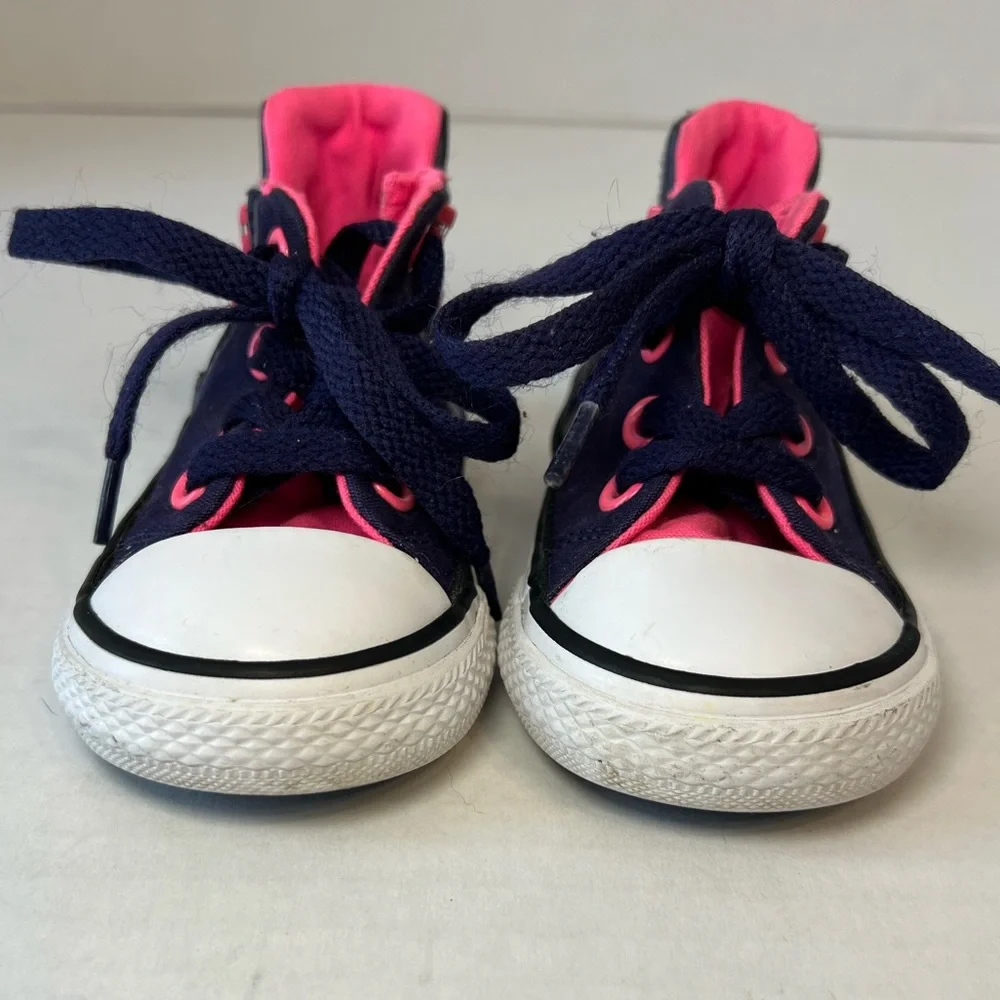 Converse All-Star‎ shoes size 5, baby